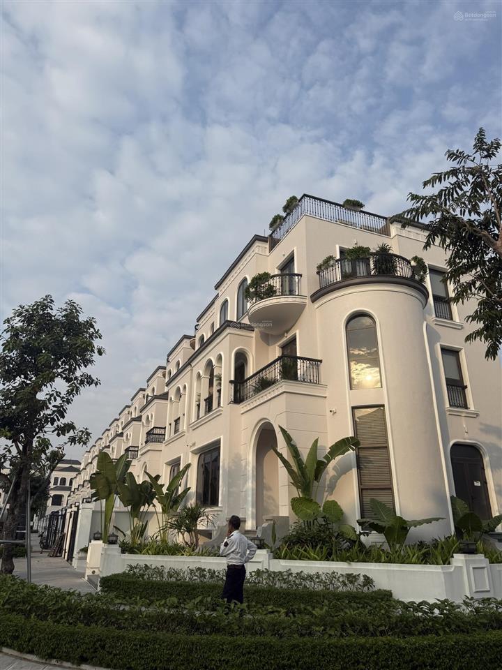 Biệt thự kita ciputra 140m² mt 7m giá 378tr/m2  đã có sổ nhận nhà ở ngay