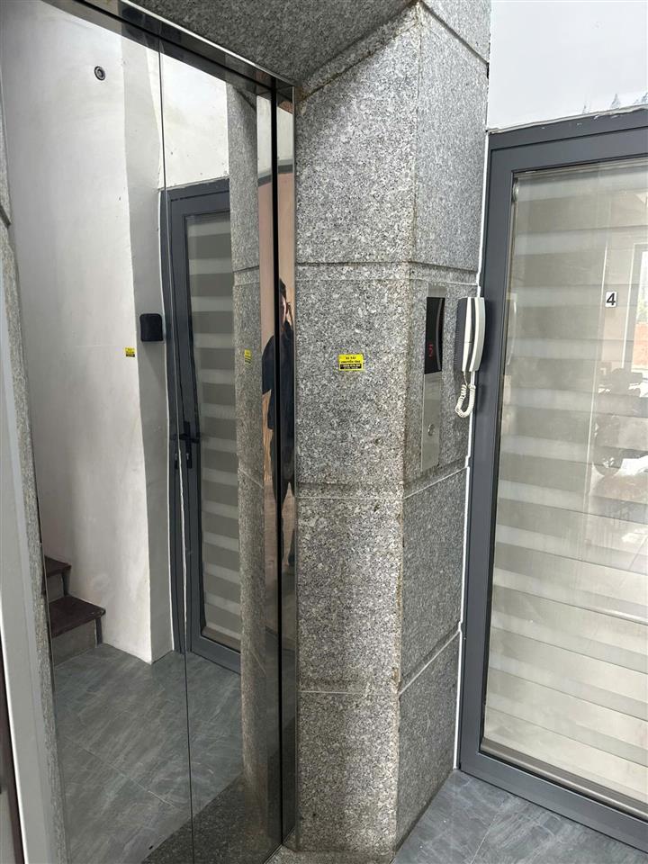 Giảm 2 tỷ! bán toà ch 5 tầng  khuê mỹ đông  d.tiền 5560 tr/th  thang máy  giá hơn 20 tỷ