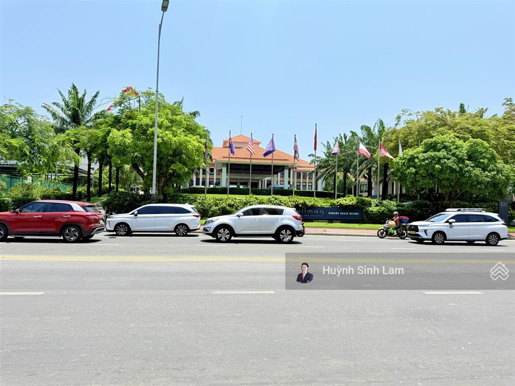 Nợ xấu! bán gấp lô đất biển đường võ nguyên giáp  gần hồ xuân hương, 140m2 ngang 7m  33 tỷ x