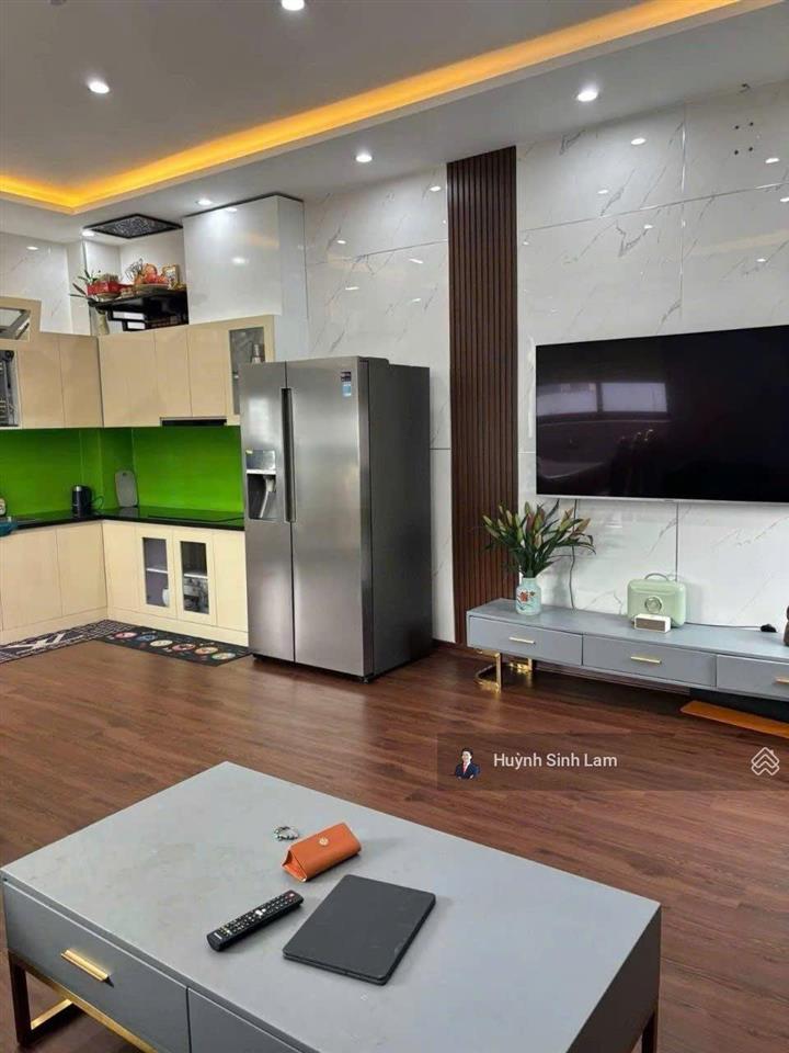 Giảm sâu! bán tòa căn hộ 5 tầng  lý văn tố  cạnh dương đình nghệ  d. tiền 70tr/th  giá đầu tư