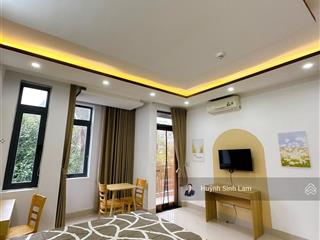 Giảm 2 tỷ! toà căn hộ biển  5 tầng  lê văn thứ  120m2 ngang 6m  thang máy  d.tiền 70 tr/th