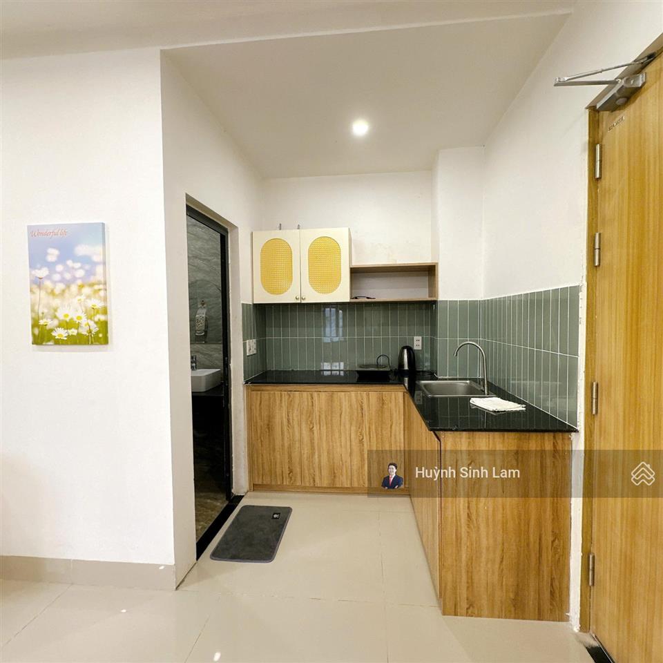 Giảm 2 tỷ! toà căn hộ biển  5 tầng  lê văn thứ  120m2 ngang 6m  thang máy  d.tiền 70 tr/th