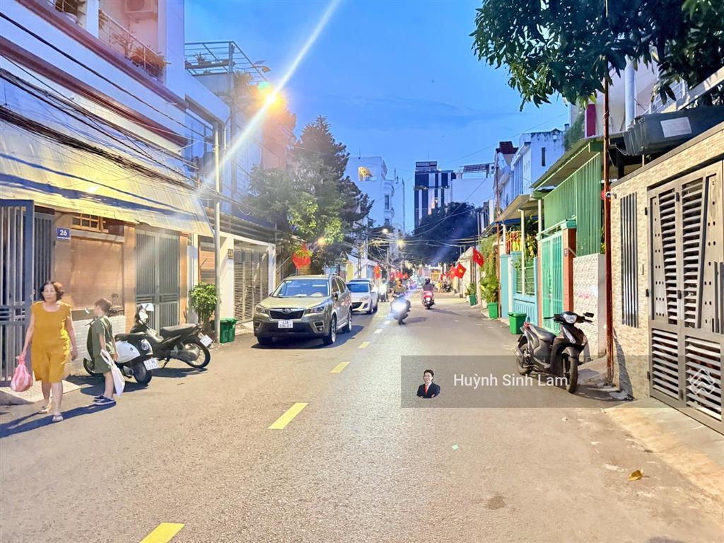Giảm 2 tỷ! bán nhà mặt phố phan thúc duyện  kề nguyễn văn thoại  136m2 ngang 6m  22 tỷ