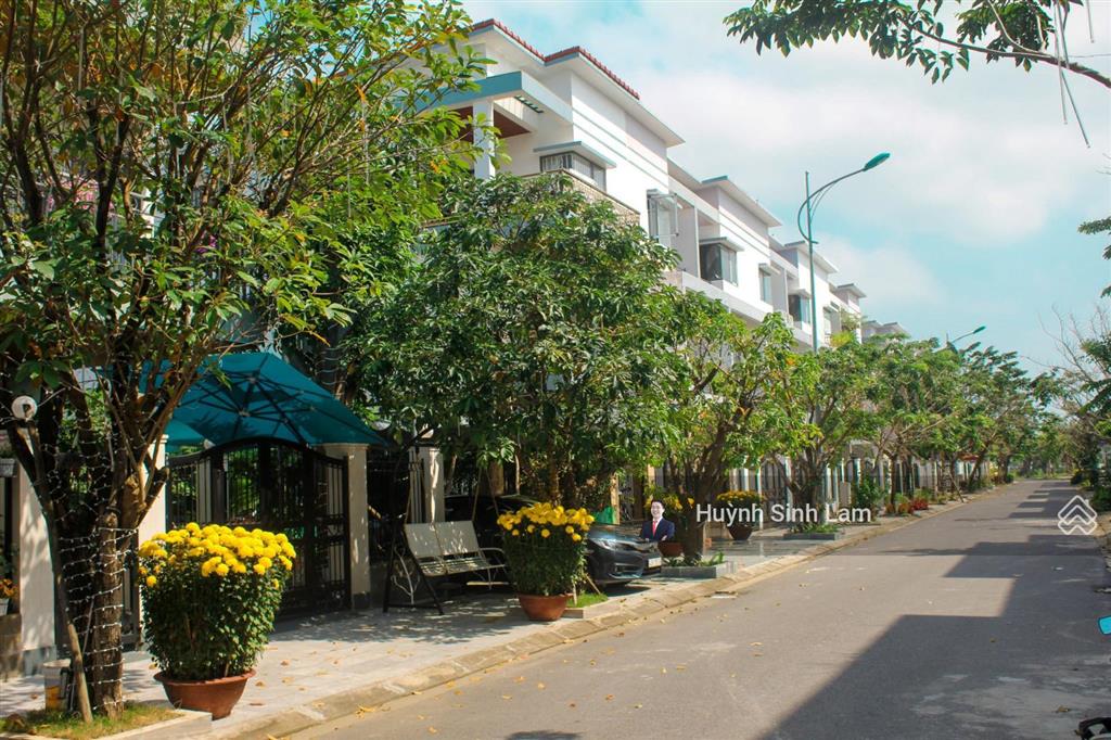 Giảm 2 tỷ! bán lô đất biệt thự biển eco charm  184m2 ngang 10m  view sân vườn giá nhỉnh 20 tr/m2