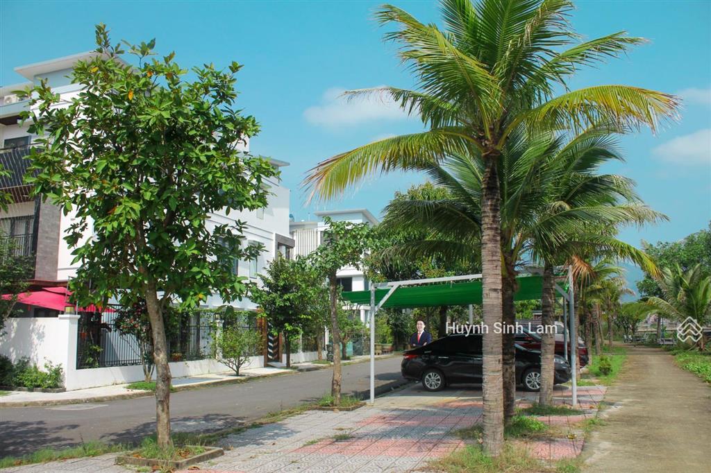 Giảm 2 tỷ! bán lô đất biệt thự biển eco charm  184m2 ngang 10m  view sân vườn giá nhỉnh 20 tr/m2