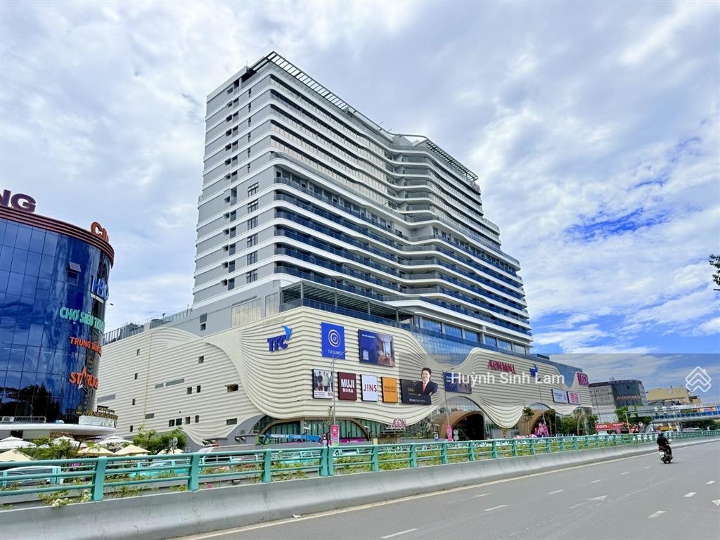 Siêu phẩm! tòa nhà 6 tầng điện biên phủ  cạnh siêu thị aeon  đối diện công viên 29/3  17 tỷ 3
