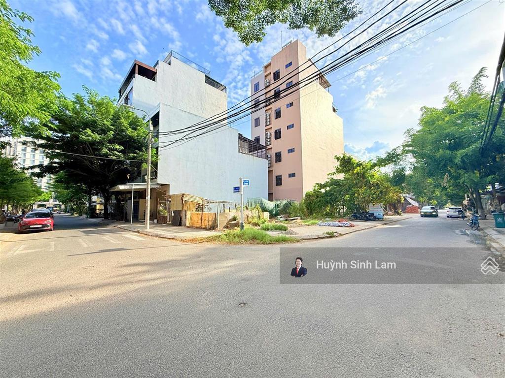 Giảm sâu! góc lê thước và phước trường 15 đối diện công viên hồ nghinh  107m2 ngang 7m  kẹp cống