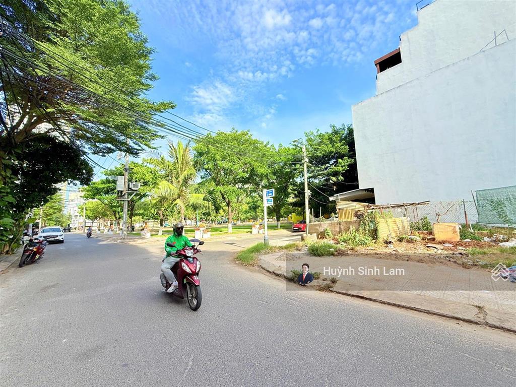 Giảm sâu! góc lê thước và phước trường 15 đối diện công viên hồ nghinh  107m2 ngang 7m  kẹp cống