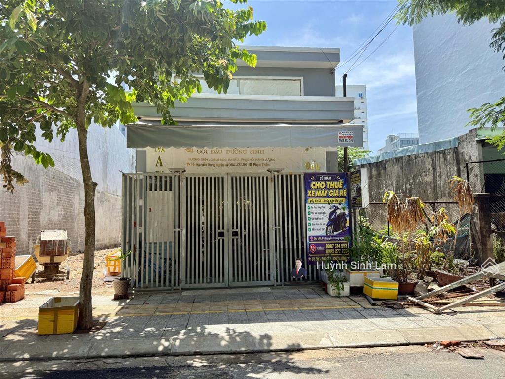 Giảm 2 tỷ! bán nhà mặt phố  nguyễn trọng nghĩa  sát bãi tắm mân thái  115m2  xây cao tầng