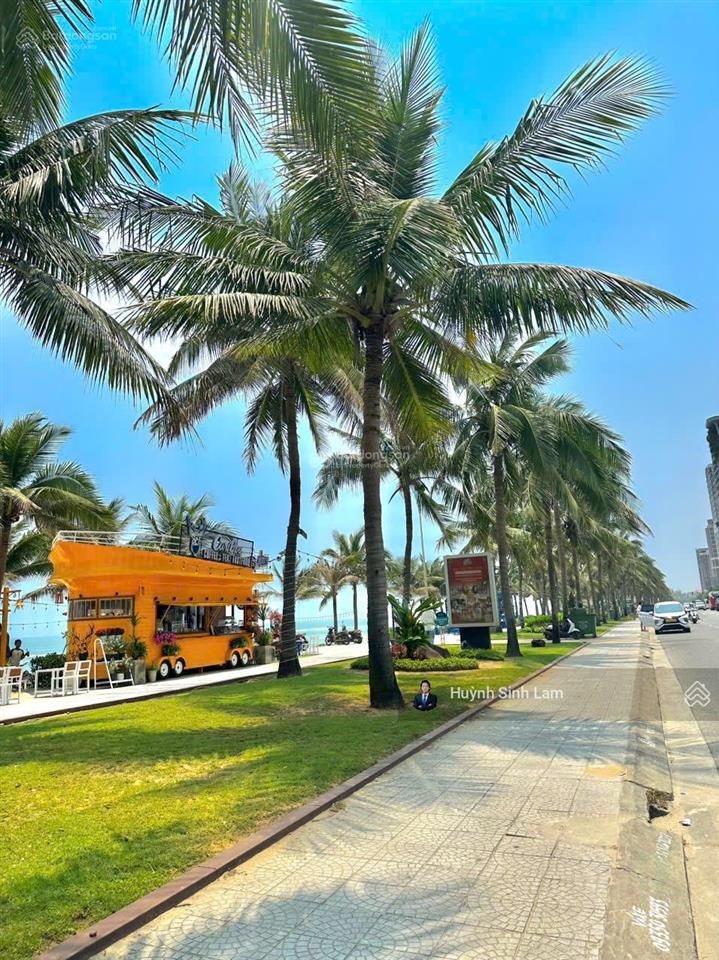 Hạ 4 tỷ! siêu phẩm lô góc 2 mặt phố  lê hữu trác  gần biển  dt 110m2 ngang 5,8m  giá cực tốt