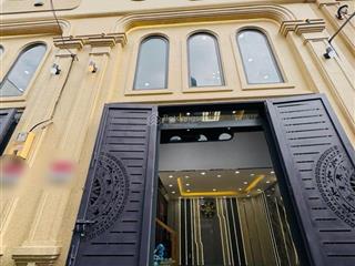 Nhà đẹp quang trung quận gò vấp ngay sân gold tân sơn nhất, hẽm xe hơi 5m, 40m2, 5 tầng, nhỉnh 6 tỷ
