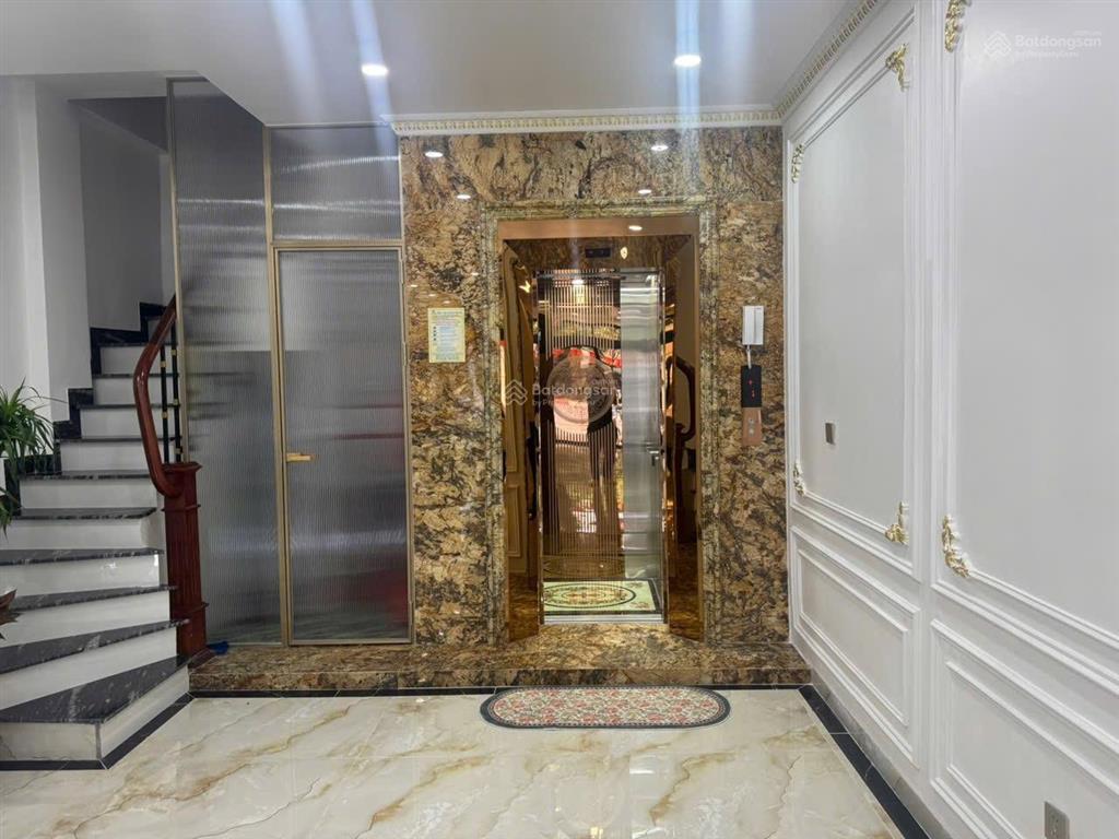 Bán tòa nhà mặt hồ văn chương 155m2 +8 tầng+hầm+ thang máy+mặt tiền 6m dòng tiền cao+66 tỷ