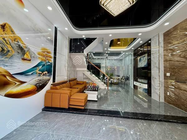 Chdv phố hào nam 80m2 8tang 6.1mmattien 18.5tỷ thanh xuân hà nội