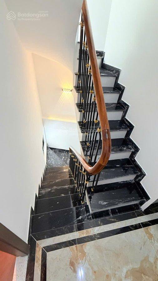 Bán nhà phân lô nguyễn sơn 120m2 6m mt 22,5 tỷ long biên hà nội