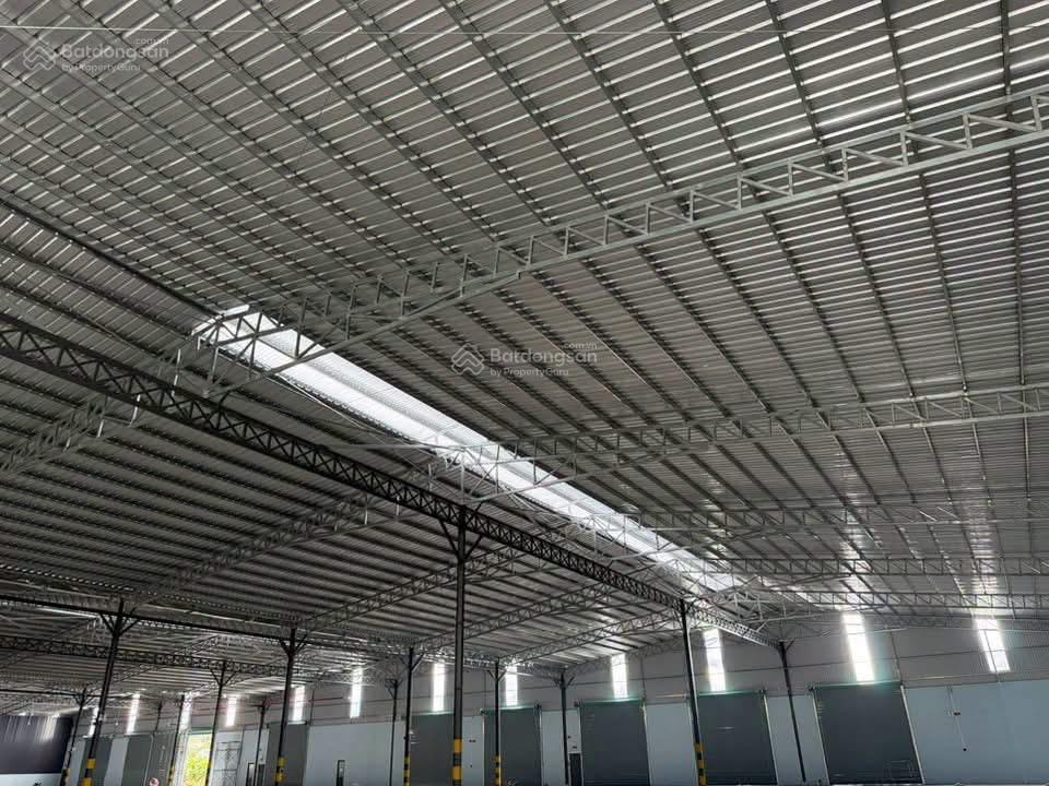 Cho thuê kho 5.070m2 (có pccc, điện 3 pha 250kva)  mặt tiền đường võ nguyên giáp, tp. cần thơ
