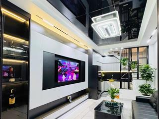 ** trung tâm văn miếu chỉ 6 tỷ  4 tầng 3 ngủ  đủ nội thất mới