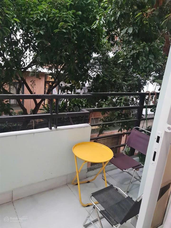 Chính chủ cho thuê phòng trọ đường cộng hòa  c12 ban công mới 100% mặt tiền, p13, tân bình