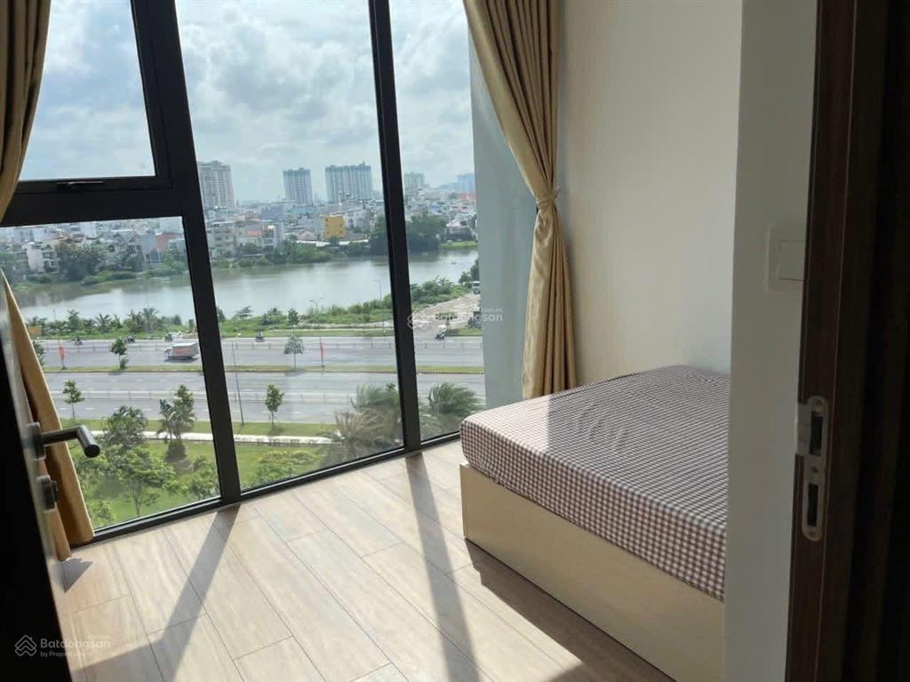 Hiếm 3 tỷ 150 eco green sài gòn q7  giá tốt cho khách thiện chí, 2 phòng ngủ diện tích 75m2