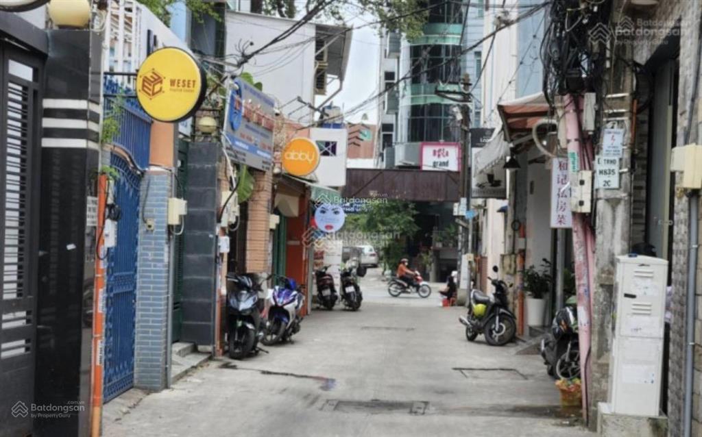 Nhà trung tâm mà giá ngoại ô 3tỷ215 trần hưng đạo, quận 5, chỉ còn căn cuối