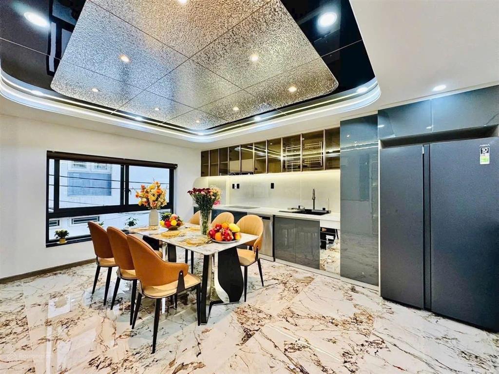 Siêu phẩm đường số 13 nhỉnh 3t5  đh luật thủ đức  an cư cho con vừa thu lợi nhuận 30 triệu/tháng