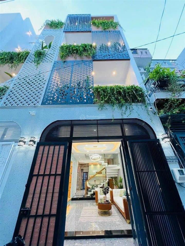 Nhà ngay trường cao đẳng công thương  sẵn dòng tiền cho thuê 30tr/tháng  trần thị điệu 63m2