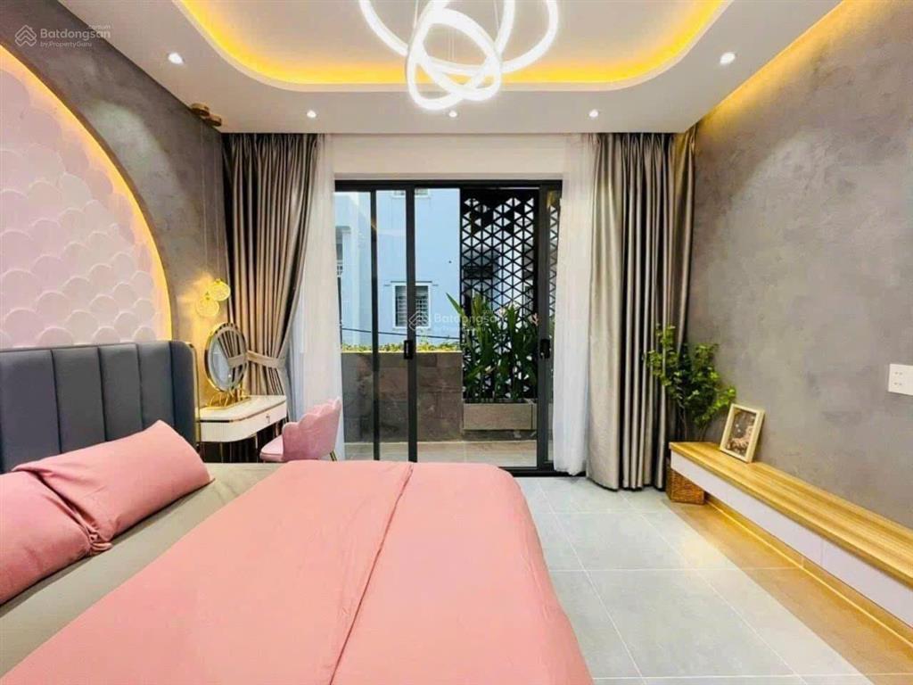 Ngay trường cao đẳng công thương  sẵn dòng tiền cho thuê 30tr/tháng  trần thị điệu