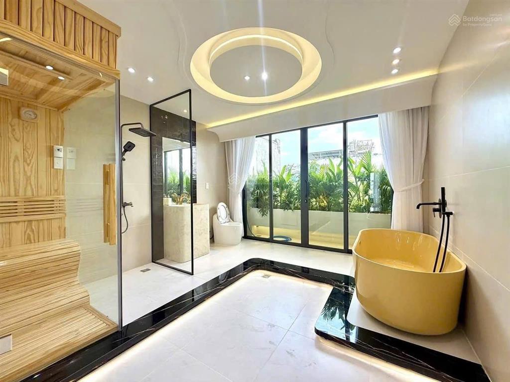Mua nhanh  chốt lẹ nhà lê văn việt thủ đức  diện tích khủng 68m2