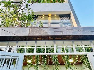 Nhà ngay trường cao đẳng công nghệ thủ đức nhỉnh 2tỷ  đang có hợp đồng thuê 20tr/tháng