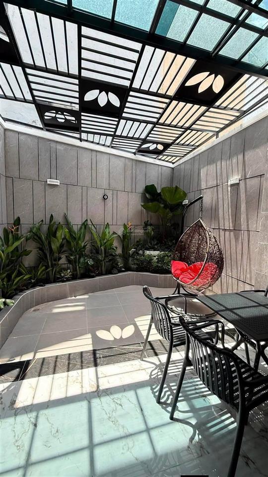 Nhà ngay các trường đại học lớn bình thạnh  bán nhà phan văn hân giá 7tỷ550 đang cho thuê 25tr/th