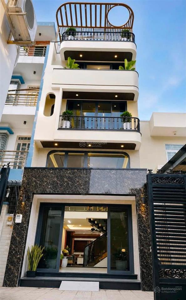 Nhà ngay trung tâm 8tỷ550 nguyễn đình chiểu  q3 gần các trường đh lớn, chợ, bệnh viện đầy đủ