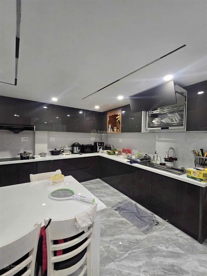Ngang siêu khủng  nơ trang long  bình thạnh nhỉnh 9 tỷ garage ô tô rộng rãi diện tích cực khủng