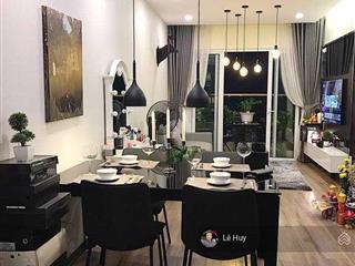 Cần bán ch 2 ngủ, 2 wc, rộng 70m2, hướng view thành phố tại hoà bình green city  505 minh khai