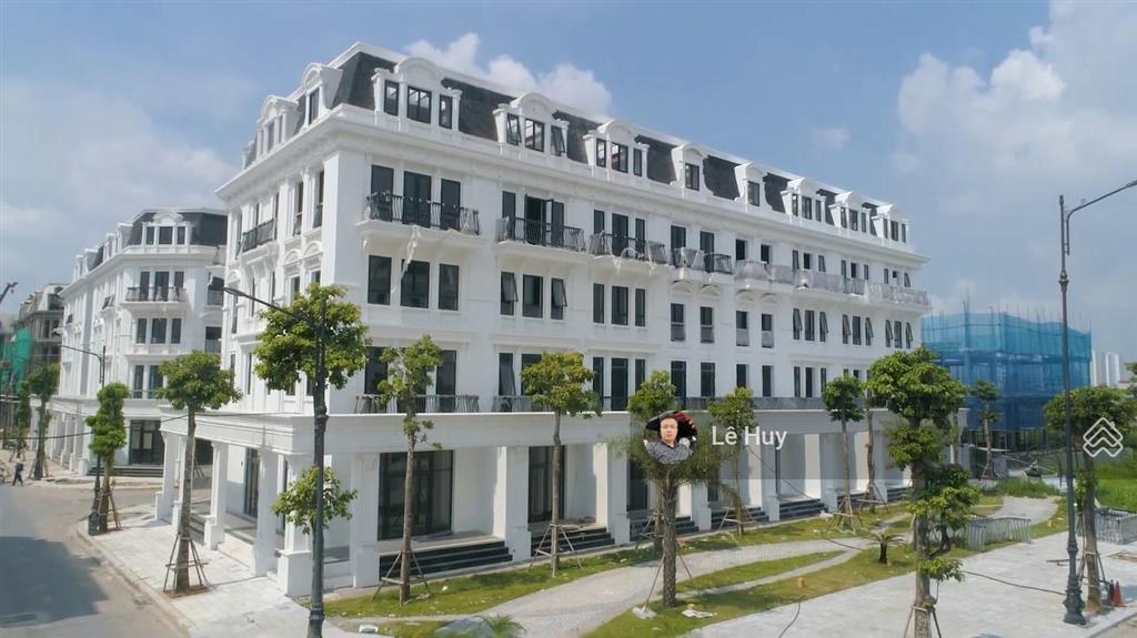 Chỉ 27x tr/m2 cả nhà và đất căn liền kề rộng 112.5m2, hướng nam, vị trí sát hồ yên sở  đường 30m