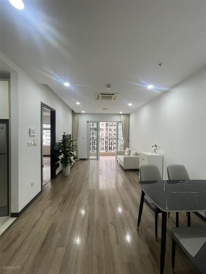 Chính chủ bán nhanh trong tháng 8/2026 căn 2pn, 2vs rộng 70m2, view sông tại cc hoà bình green city