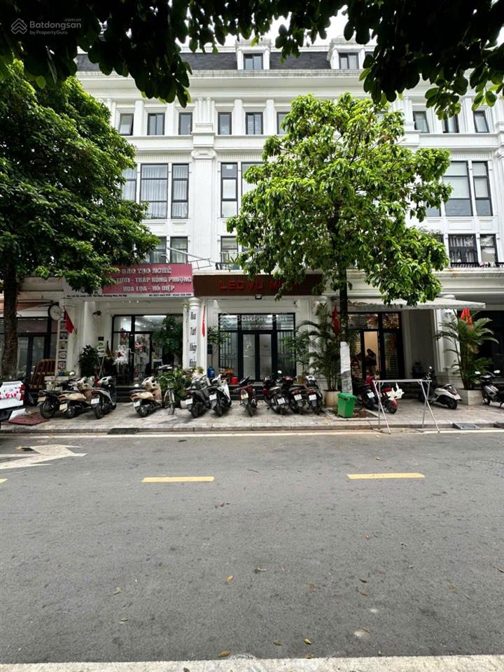 Chính chủ sổ đỏ cần bán căn liền kề 95m2 đường louis 2, sát đường 40m tại kđt louis city hoàng mai