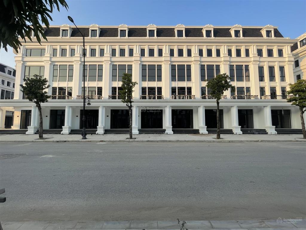 Chính chủ bán liền kề rộng 190m2, mt 10m, xây 5 tầng, giá 5x tỷ tại louis city hoàng mai 0987 765 ***