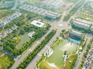 Em huyền trang xin gửi anh chị căn liền kề 122m2 đường 30m,view hồ, công viên ,trung tâm chỉ 24 tỷ