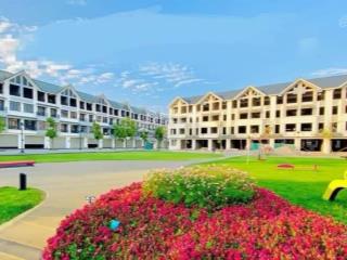 Quỹ căn góc, mặt hồ ,mặt vườn hoa 120m2 20.8 tỷ sẵn sổ đỏ cầm tay(giá đầu tư)mua là thắng 100%