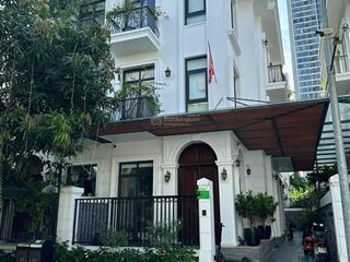 Anh sếp bán căn biệt thự víp nhất dự án 285m2  sẵn sổ đỏ  86 tỷ bao sang tên(xem là ưng) có 102