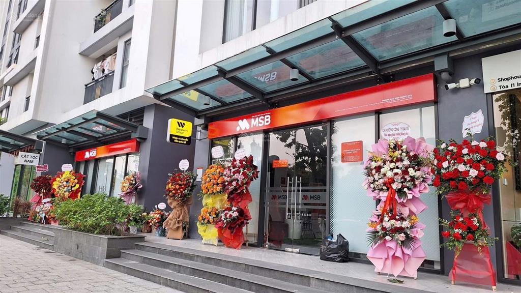 Chính chủ bán căn shophouse chân đế mặt sảnh 55m2 sổ đỏ lâu dài , đang cho thuê 45tr/ tháng,12.2 tỷ