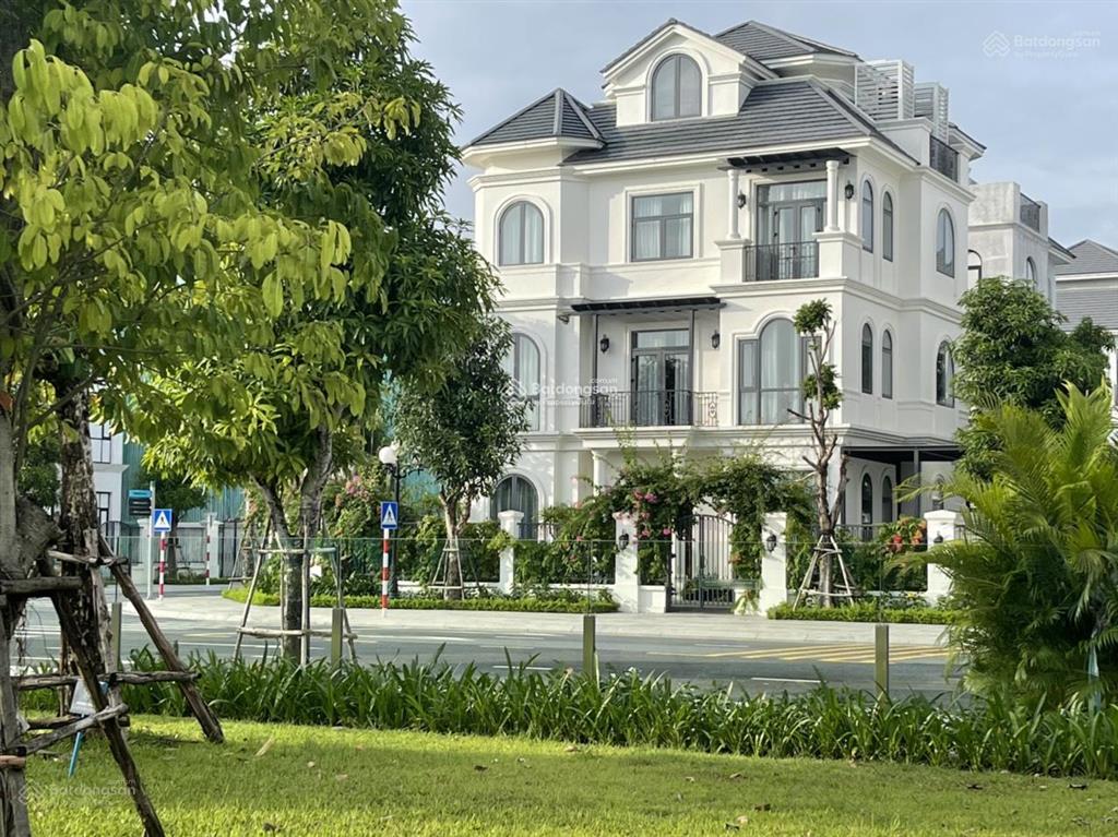 Biệt thự thương mại vvip  view công viên vinhomes green villas (ký trực tiếp cđt)   em xem ngay
