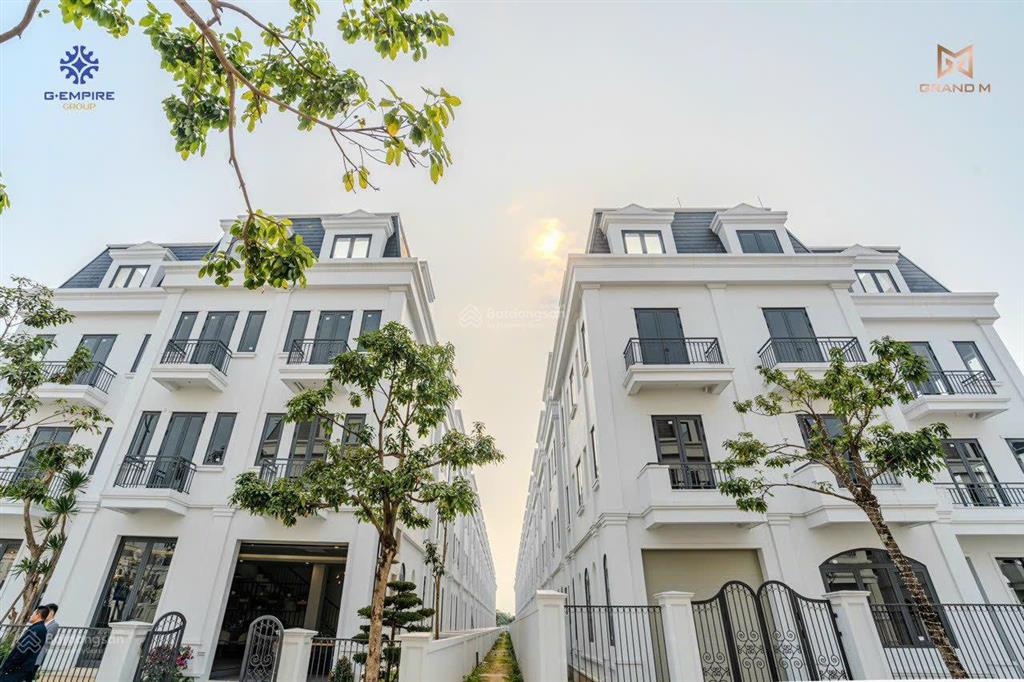 Quỹ 3 căn ngon  bổ  rẻ ,rẻ hơn thị trường 10 tỷ,sẵn sổ đỏ, mua là thắng sẵn nhà ở ngay ~chỉ 25 tỷ