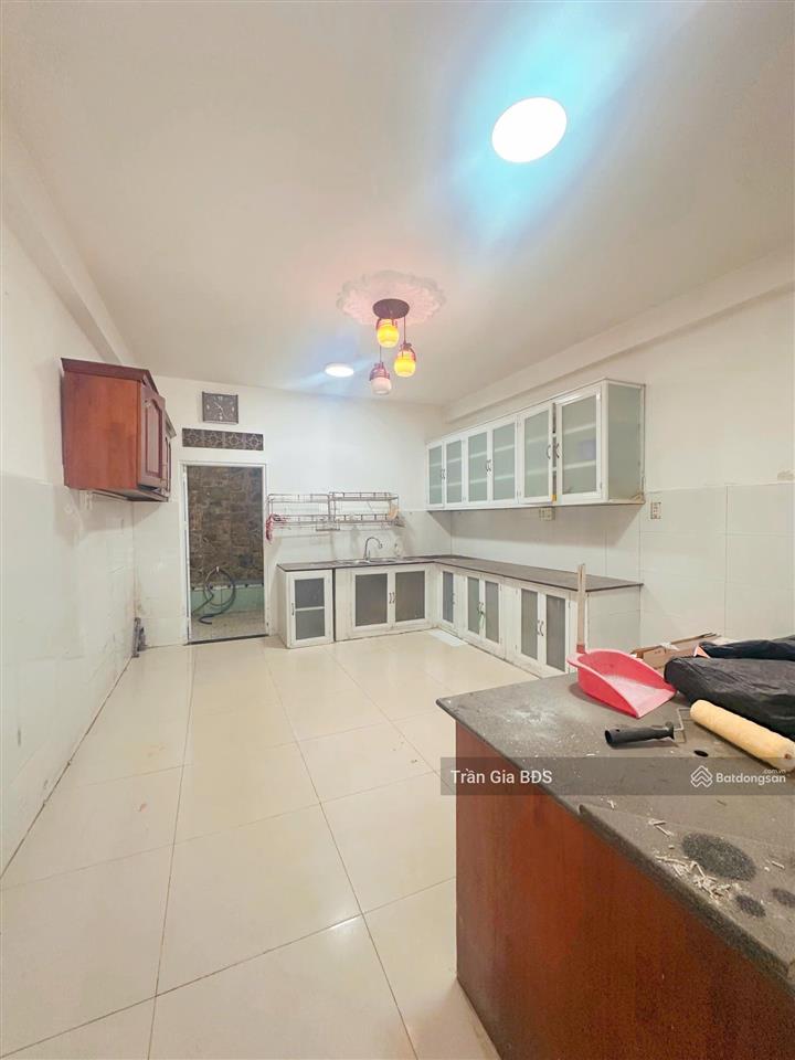 Nhà 4 tầng hẻm xe hơi thông  giá chỉ 6,99 tỷ  giá tốt còn tl
