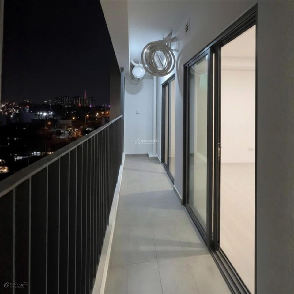 Bán victoria village 2pn 2wc mặt tiền trương văn bang tầng cao view sông trực diện