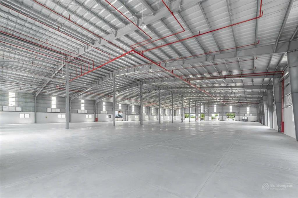 Kho xưởng mới kcn bình xuyên, 20000m2  cắt theo yêu cầu khách, pccc tự động, cao 15m, 80k/m2/tháng