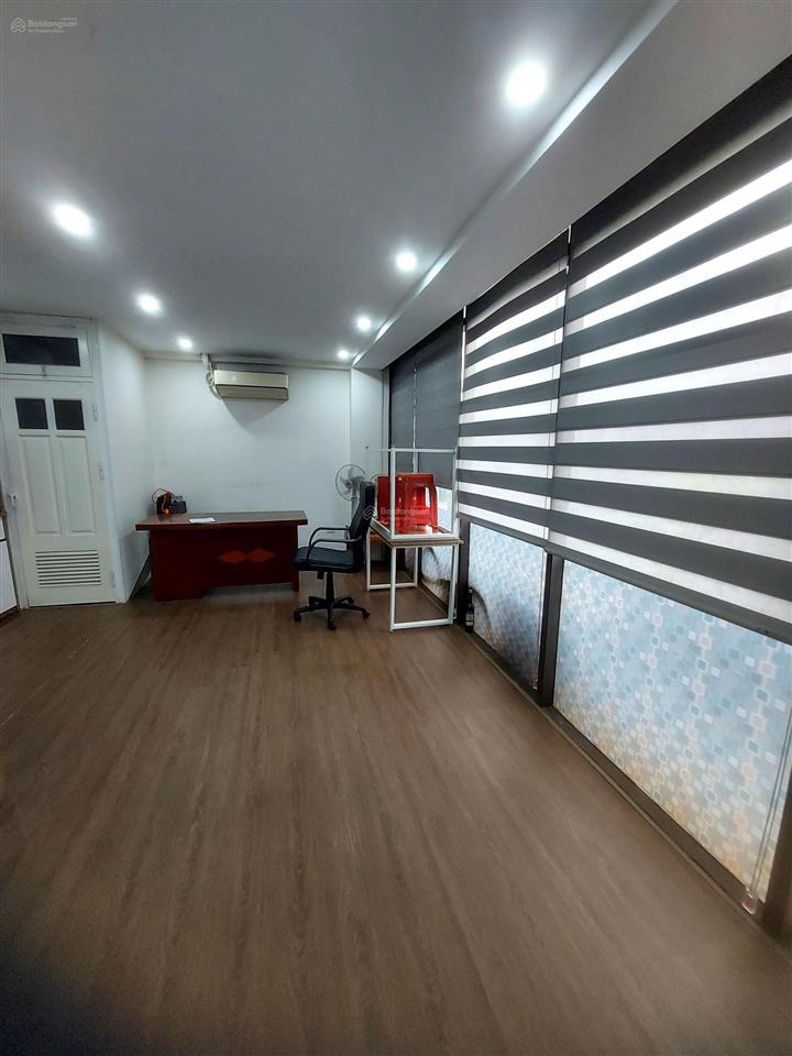 Cho thuê nhà mặt đường tại phố minh khai giá 5 tr/1 phòng tháng, giá thê 3 tầng 15tr/th
