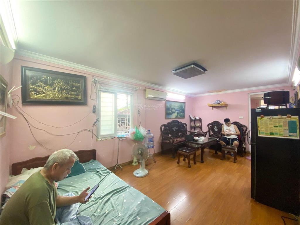 Bán nhà chung cư đẹp ở ngay tập thể giá 4.7 tỷ
