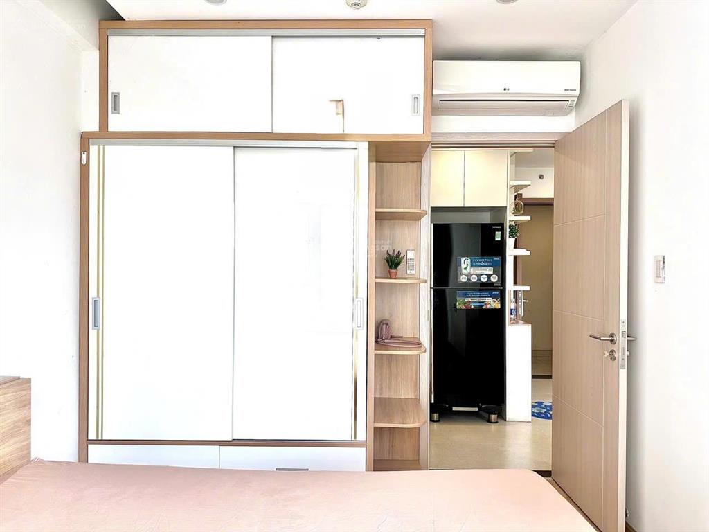 Mr.trung  cần bán ch new city 2pn  2wc dt 62m2, view sân vườn full nội thất. chỉ 6.4 tỷ all in