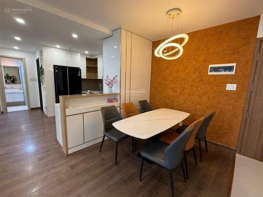 Mr. trungbán ch new city 102m2 3pn2wc. nội thất đẹp tầng cao, view 360. giá chỉ 9.2 tỷ all in