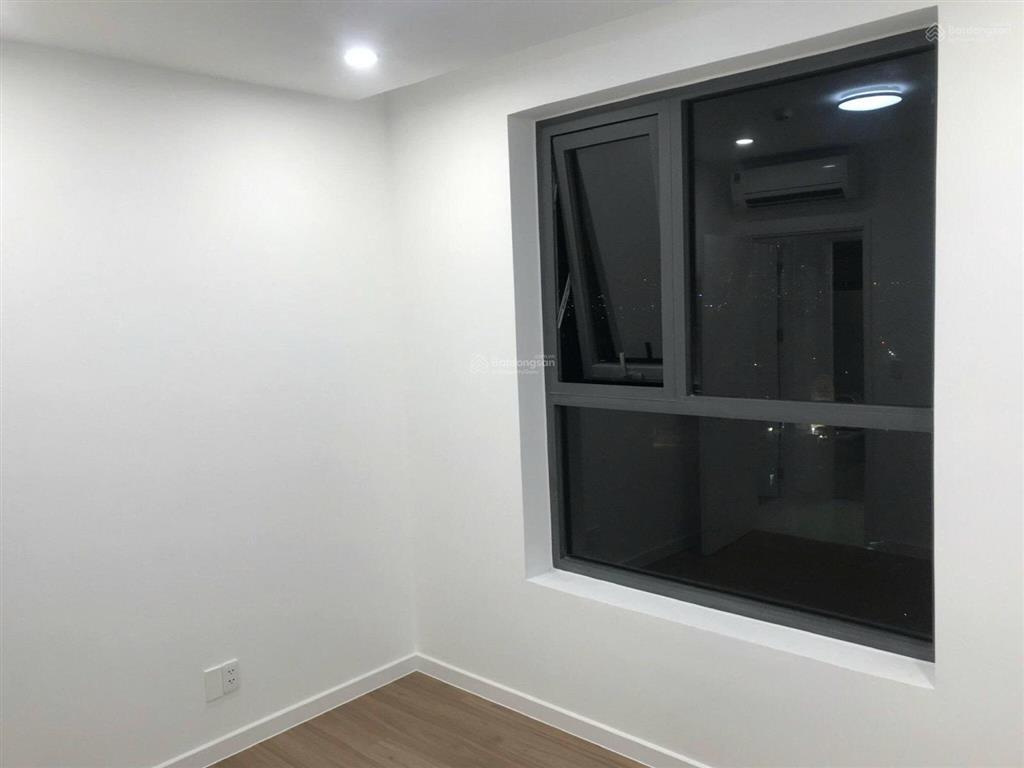 Mr. trung  bán gấp ch d'lusso 2pn  2wc 68m2, view hồ bơi, nội thất cđt. chỉ 5.9 tỷ bao thuế phí